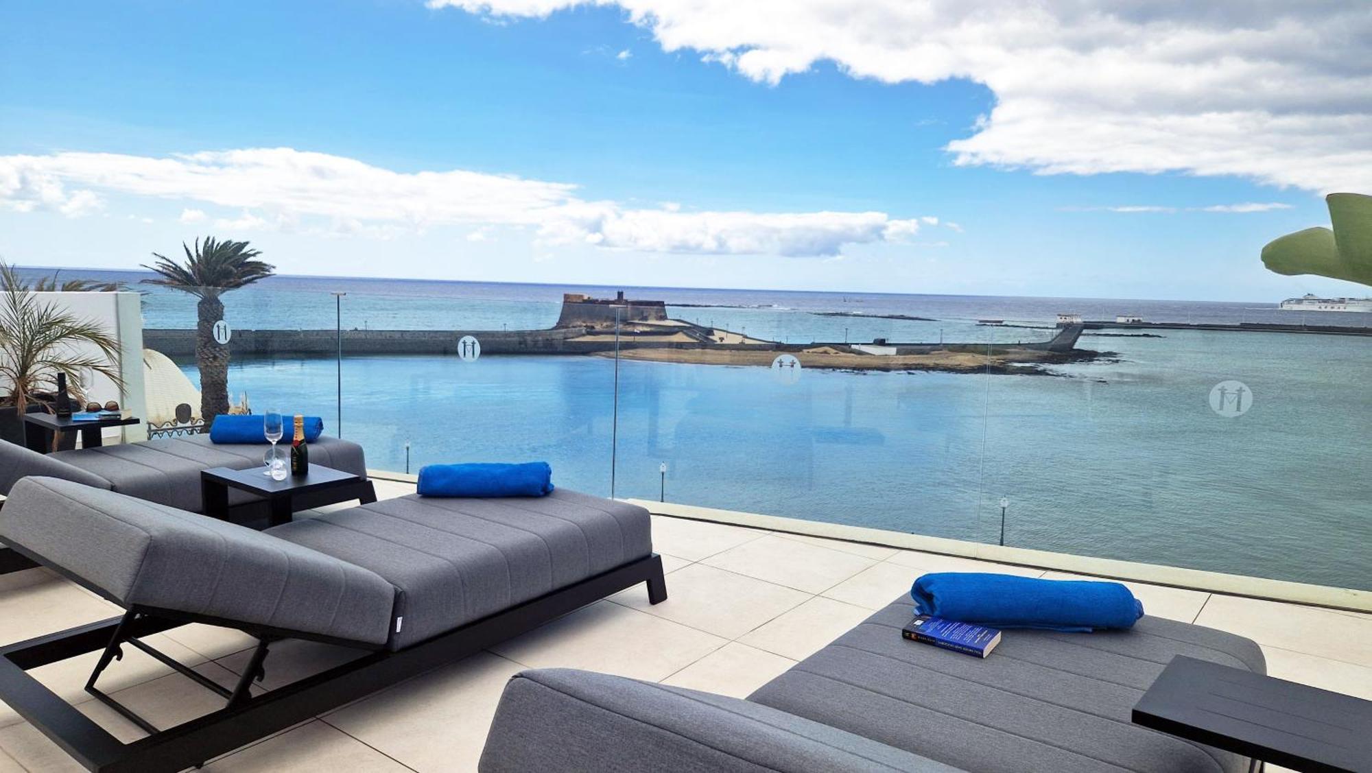 Blue Marina Suites - Boutique Apartments Arrecife  Ngoại thất bức ảnh