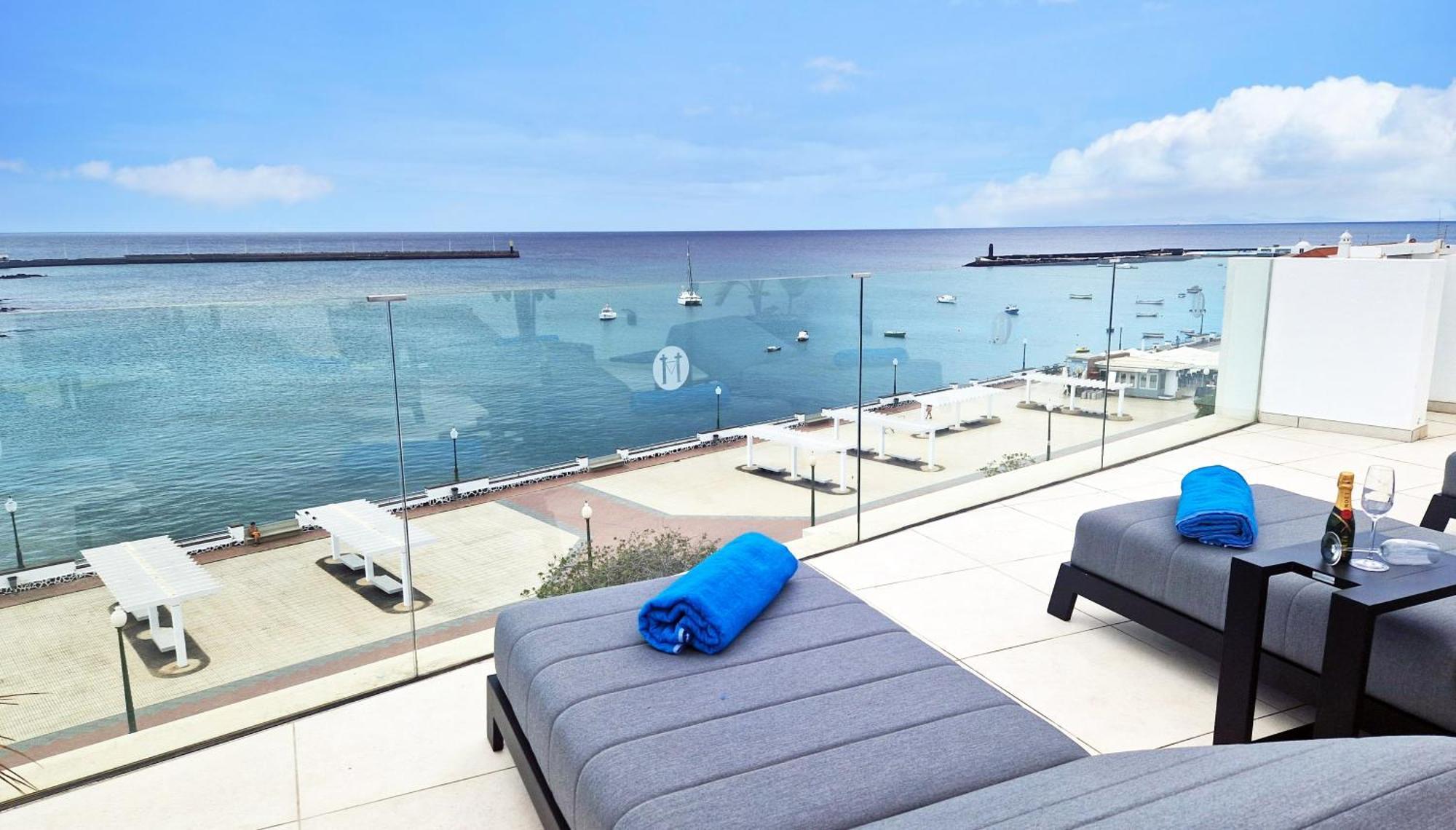 Blue Marina Suites - Boutique Apartments Arrecife  Ngoại thất bức ảnh