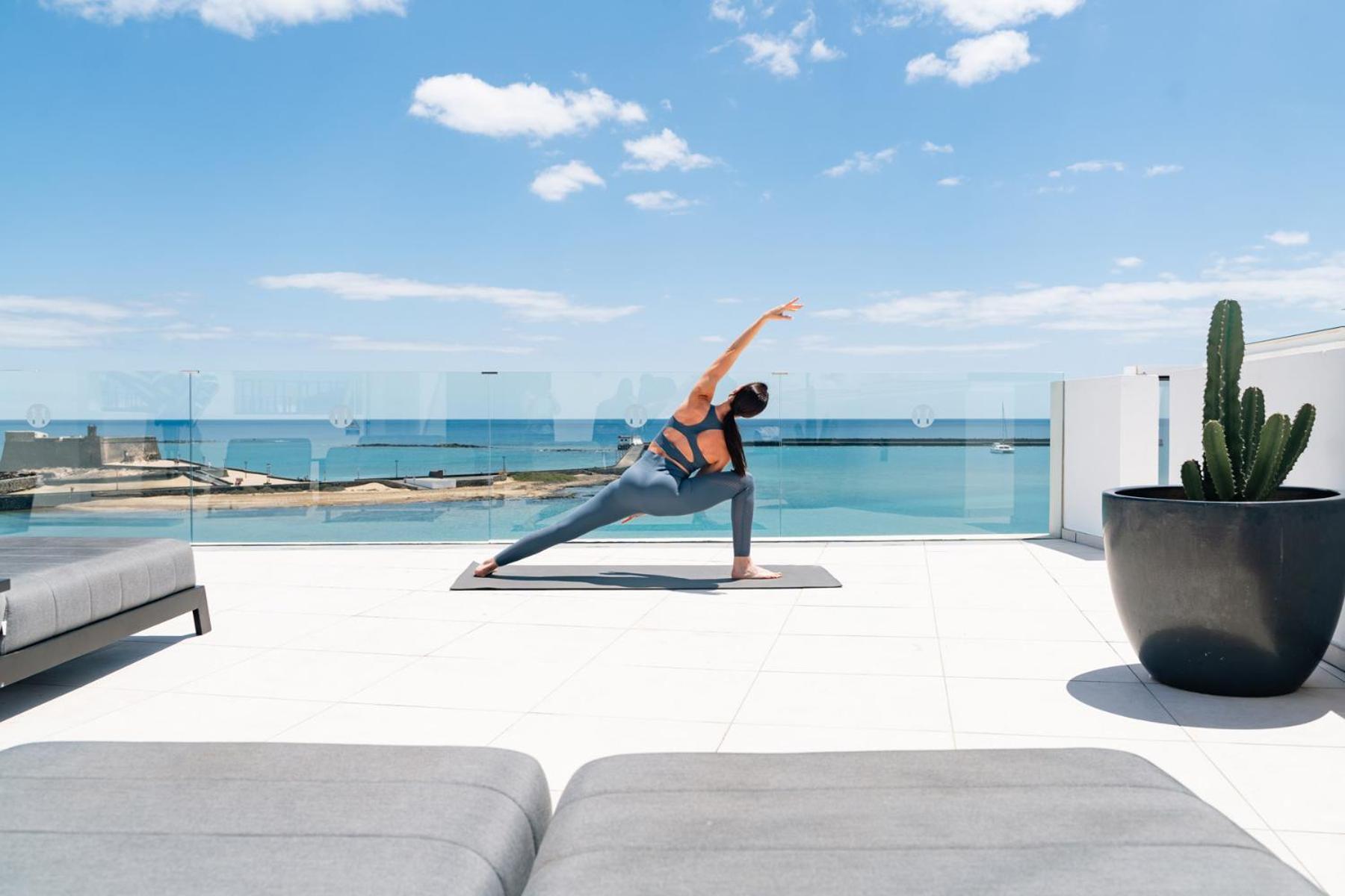 Blue Marina Suites - Boutique Apartments Arrecife  Ngoại thất bức ảnh