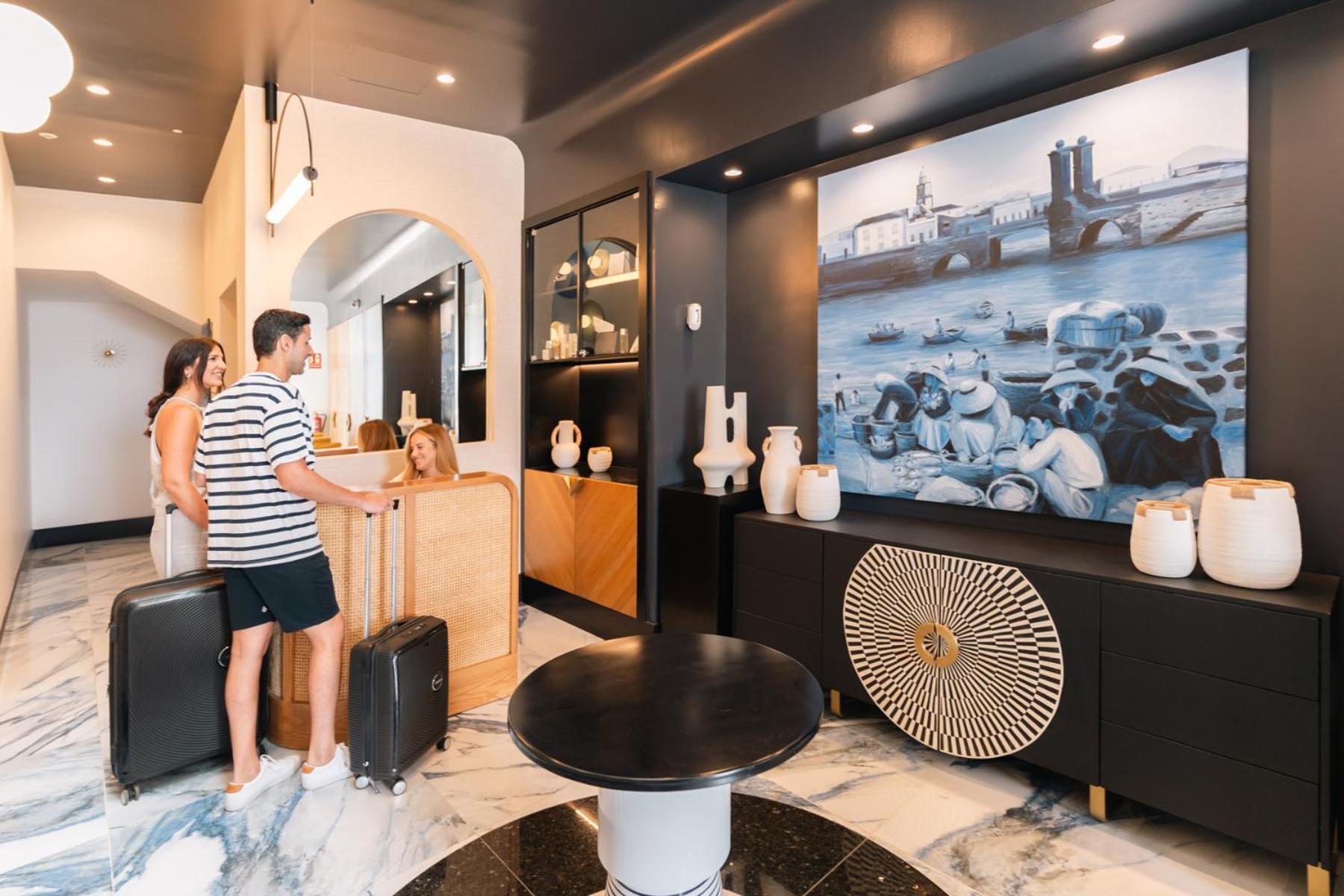 Blue Marina Suites - Boutique Apartments Arrecife  Ngoại thất bức ảnh